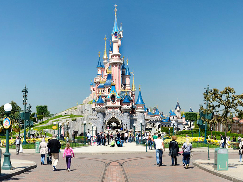 DisneyLand